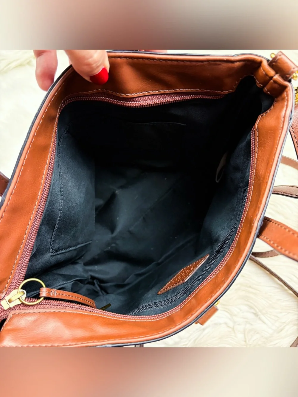 Fossil sydney convertible